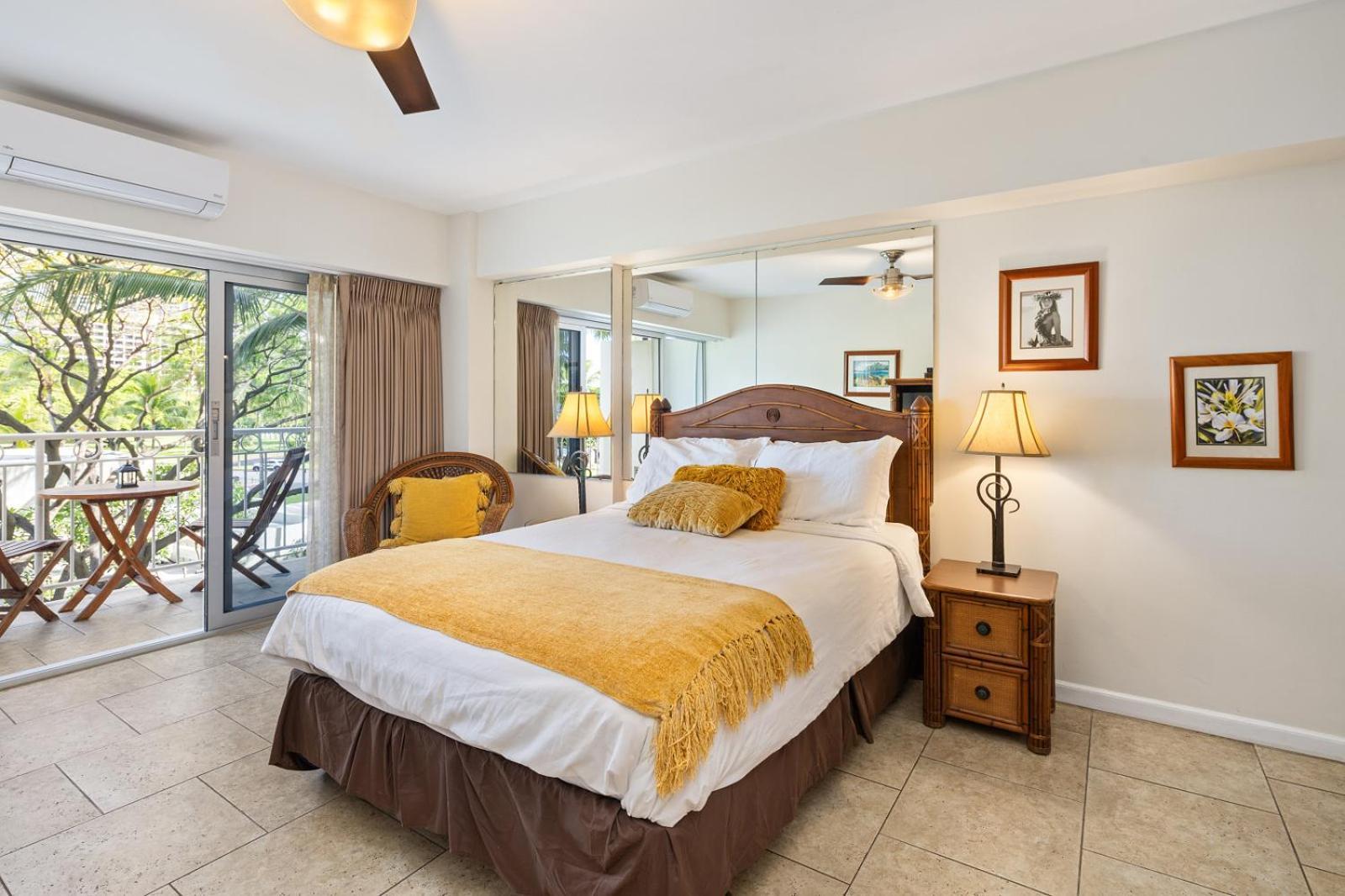 Waikiki Shore Beachfront Honolulu Zewnętrze zdjęcie