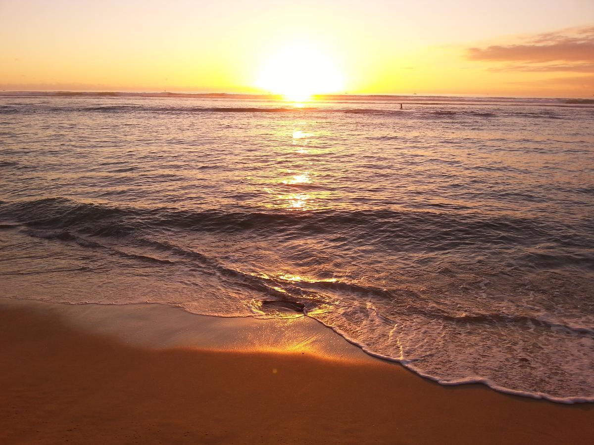 Waikiki Shore Beachfront Honolulu Zewnętrze zdjęcie